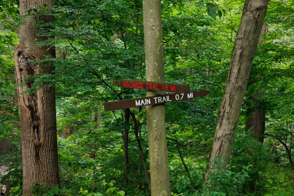 Hacklebarney State Park - Trail Sign - Riverside Trail and Main Trail